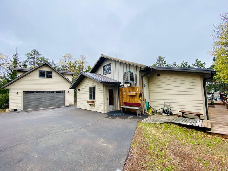 N14205 Kings Ct, Minong, WI 54859