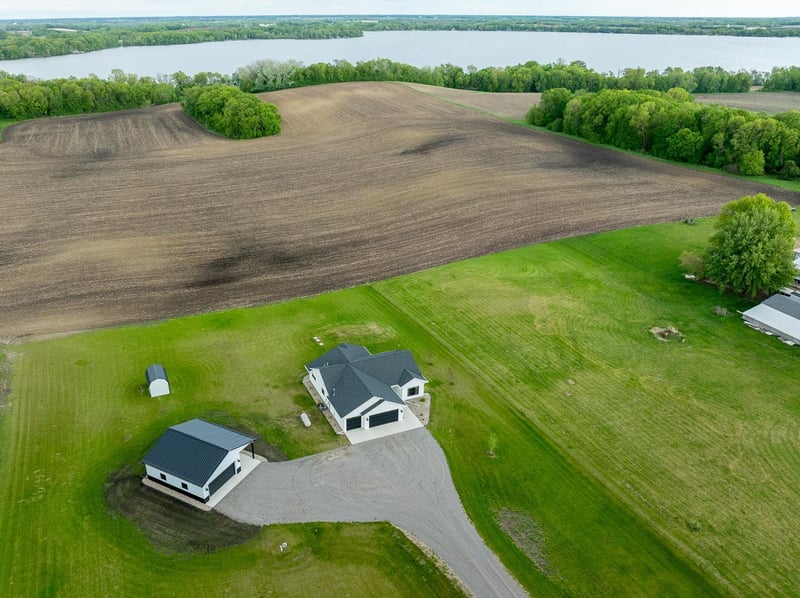 18142 705th Ave, Dassel, MN 55325