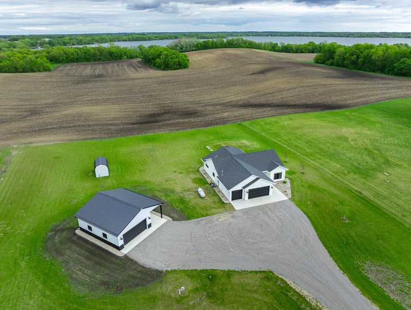 18142 705th Ave, Dassel, MN 55325