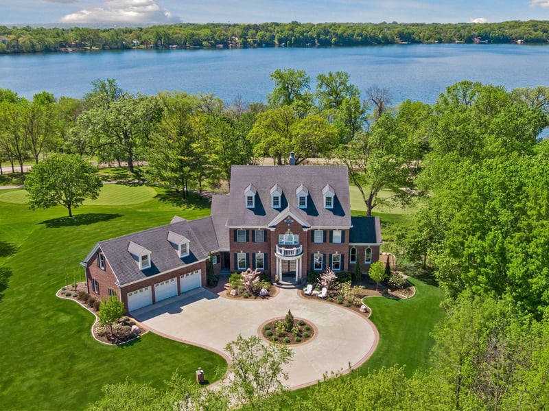 18482 Bearpath Trl, Eden Prairie, MN 55347