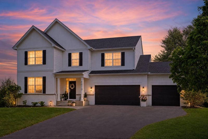 8619 Portage Ln E, Shakopee, MN 55379