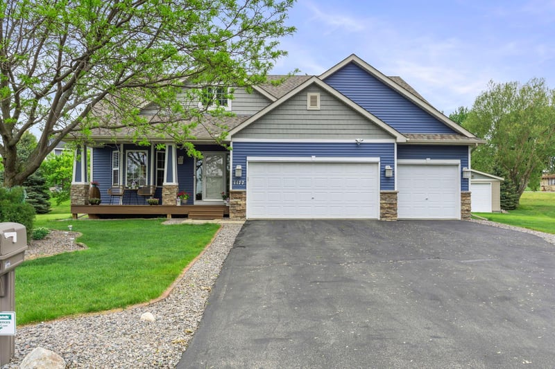 1177 Danube Ave, Shakopee, MN 55379