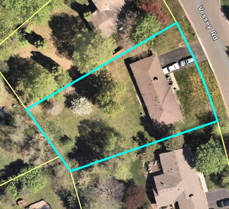 10542 Vessey Rd, Bloomington, MN 55437