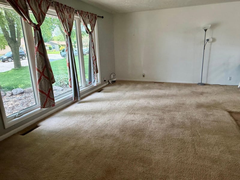 406 Olander St, Worthington, MN 56187