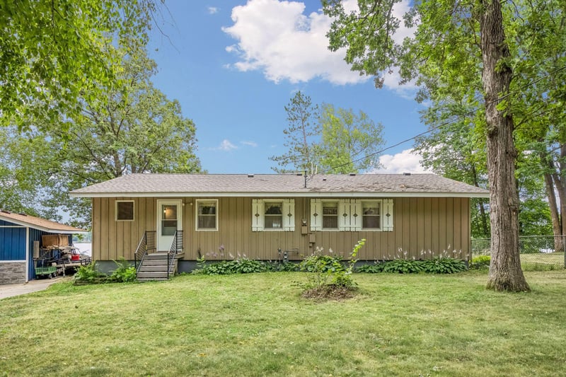 16540 Edgewater Rd NE, Pine City, MN 55063