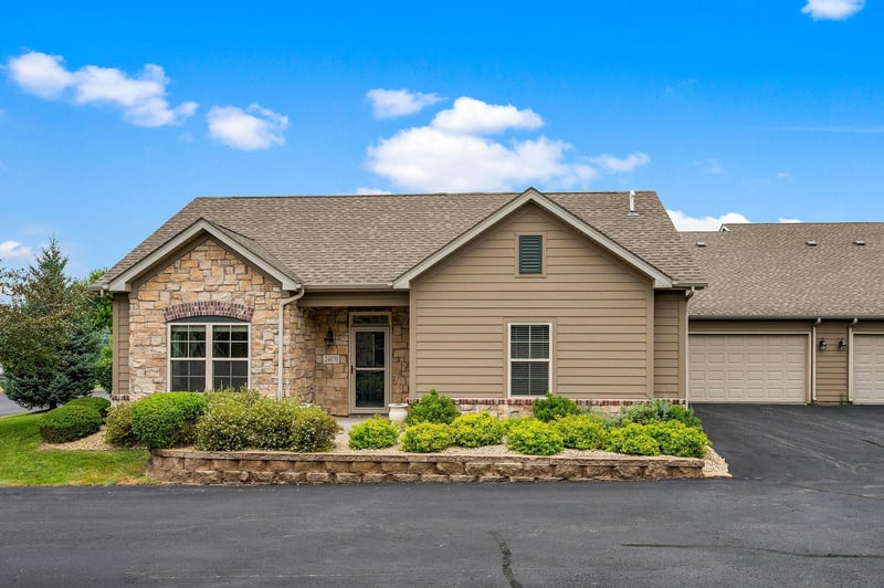 24070 Rivers Edge Rd, Rogers, MN 55374