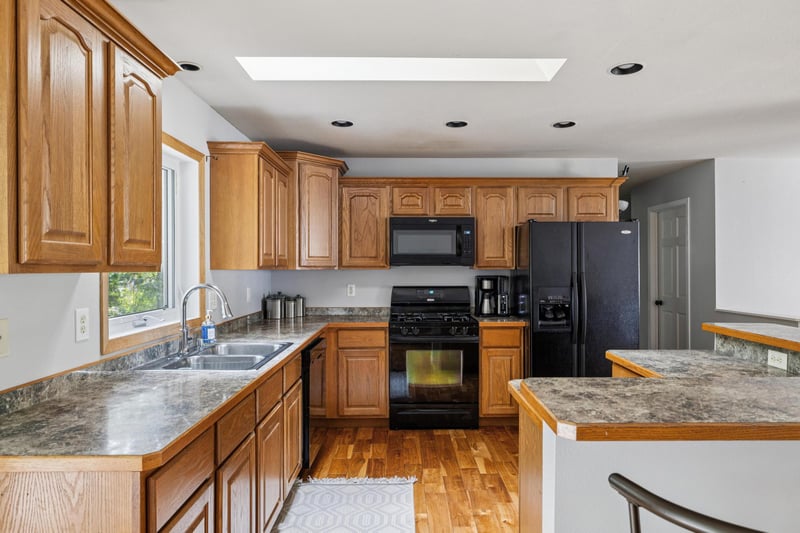 7178 Burr Ln, Brainerd, MN 56401