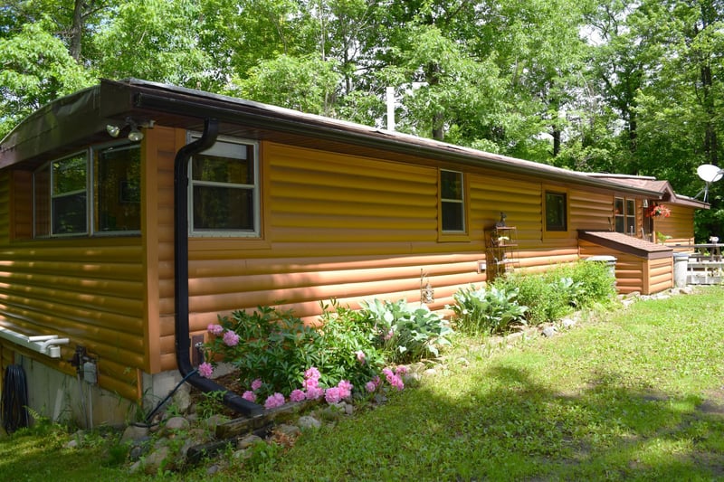 5717 County Rd 138, Garrison, MN 56450