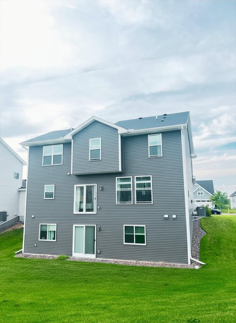 3552 110th Ln NE, Blaine, MN 55449