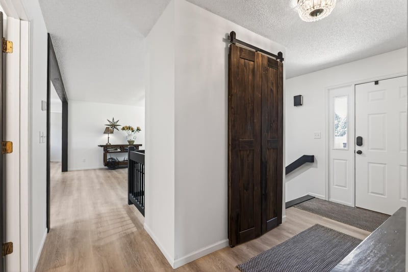 20020 Abilene Ln, Hamel, MN 55340