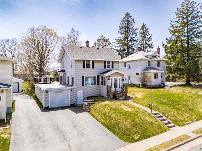 244 W Faribault St, Duluth, MN 55803