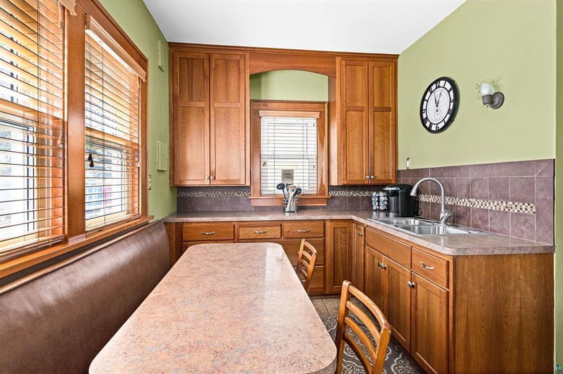244 W Faribault St, Duluth, MN 55803