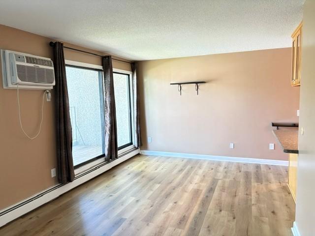 4110 Rahn Rd #221, Eagan, MN 55122