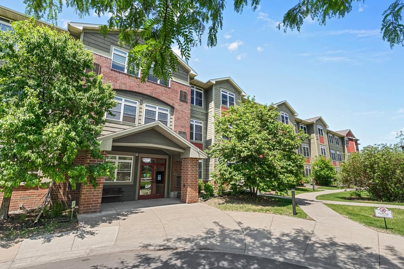 2530 E 34th St #210, Minneapolis, MN 55406
