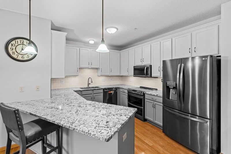 2530 E 34th St #210, Minneapolis, MN 55406