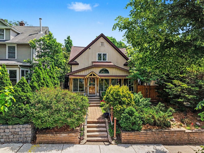 3549 Humboldt Ave S, Minneapolis, MN 55408