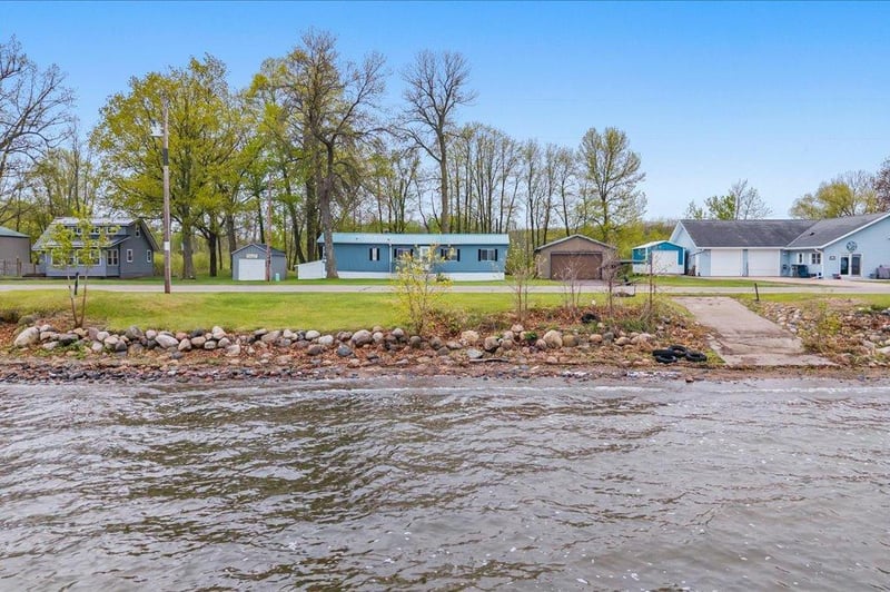 15427 Twilight Rd, Onamia, MN 56359