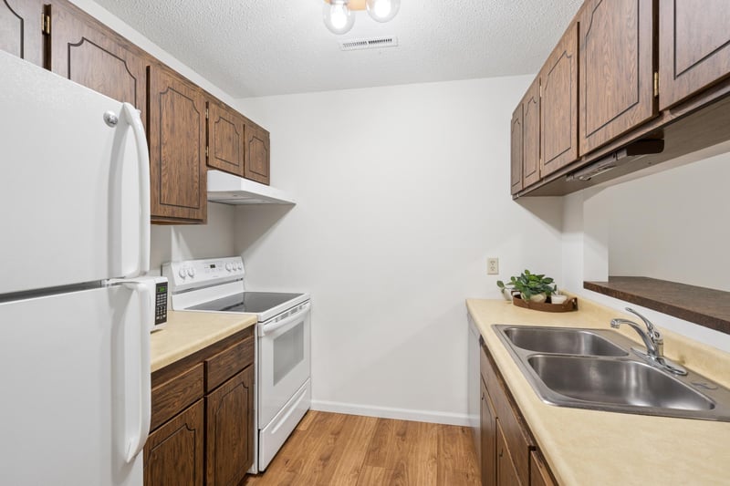 918 120th Ln NW, Coon Rapids, MN 55448
