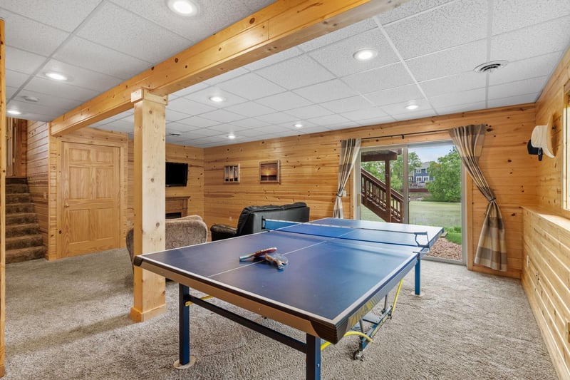 1855 Quebec St, Centerville, MN 55038