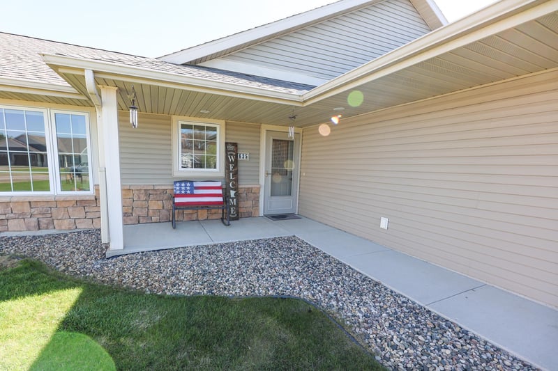 635 Dewberry Ln, Alexandria, MN 56308