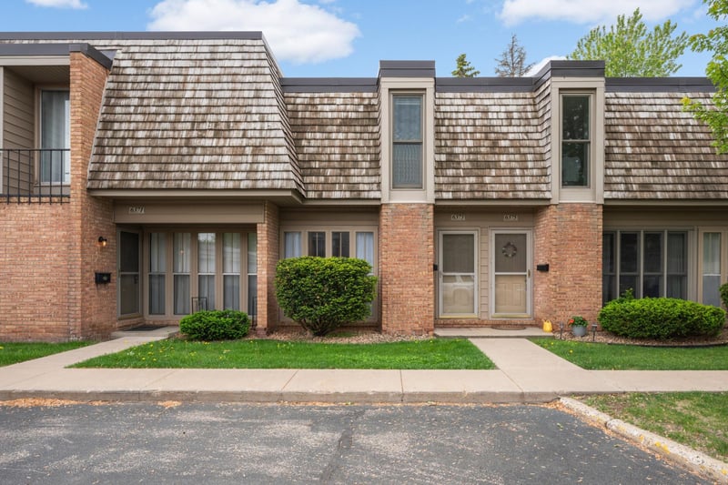 6373 Barrie Rd, Edina, MN 55435