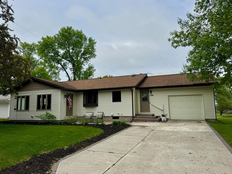 508 Fremont Ave NW, Renville, MN 56284