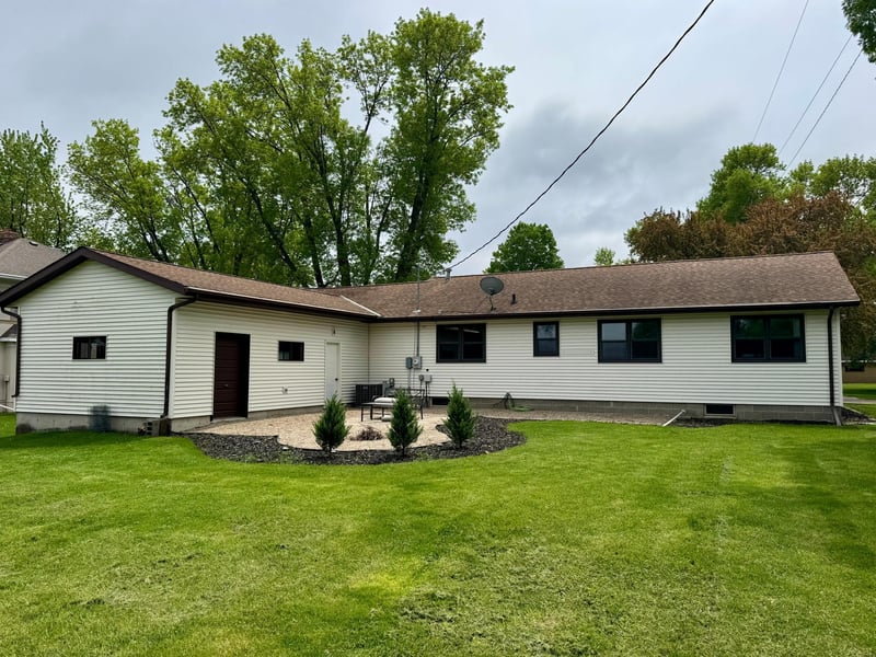 508 Fremont Ave NW, Renville, MN 56284