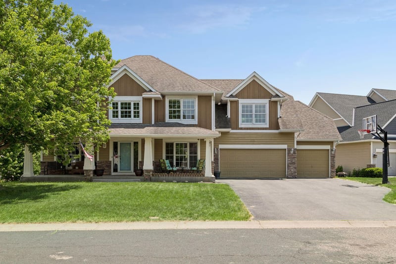 3742 Crosscliffe Pa, Rosemount, MN 55068