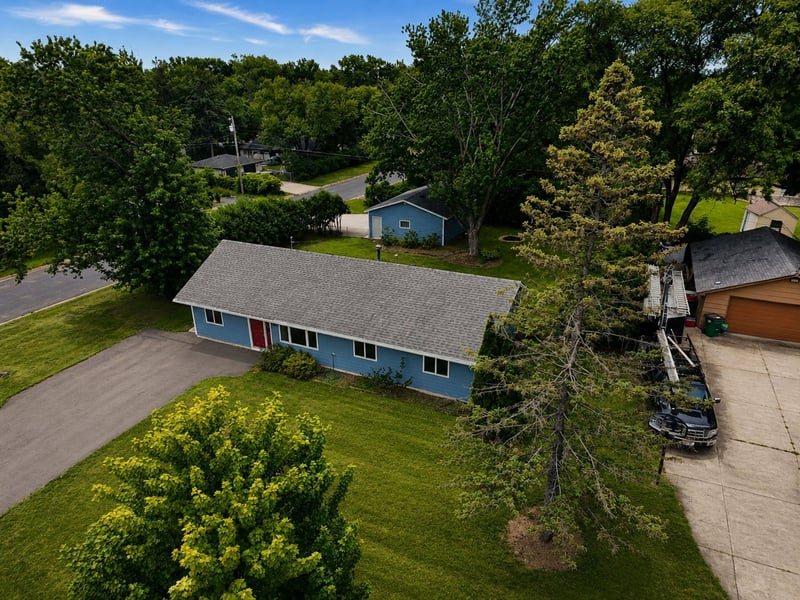 10200 Redwood St NW, Coon Rapids, MN 55433