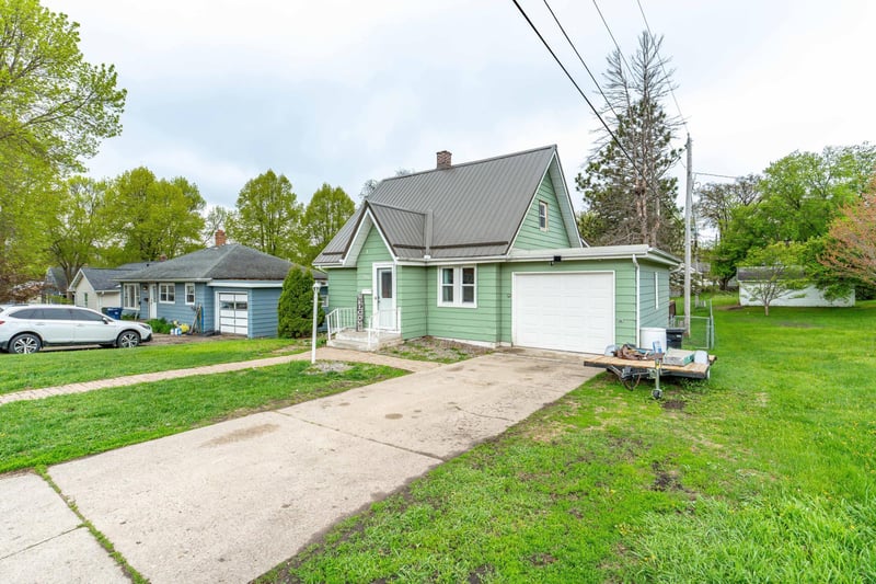 1119 N Lake St, Fergus Falls, MN 56537