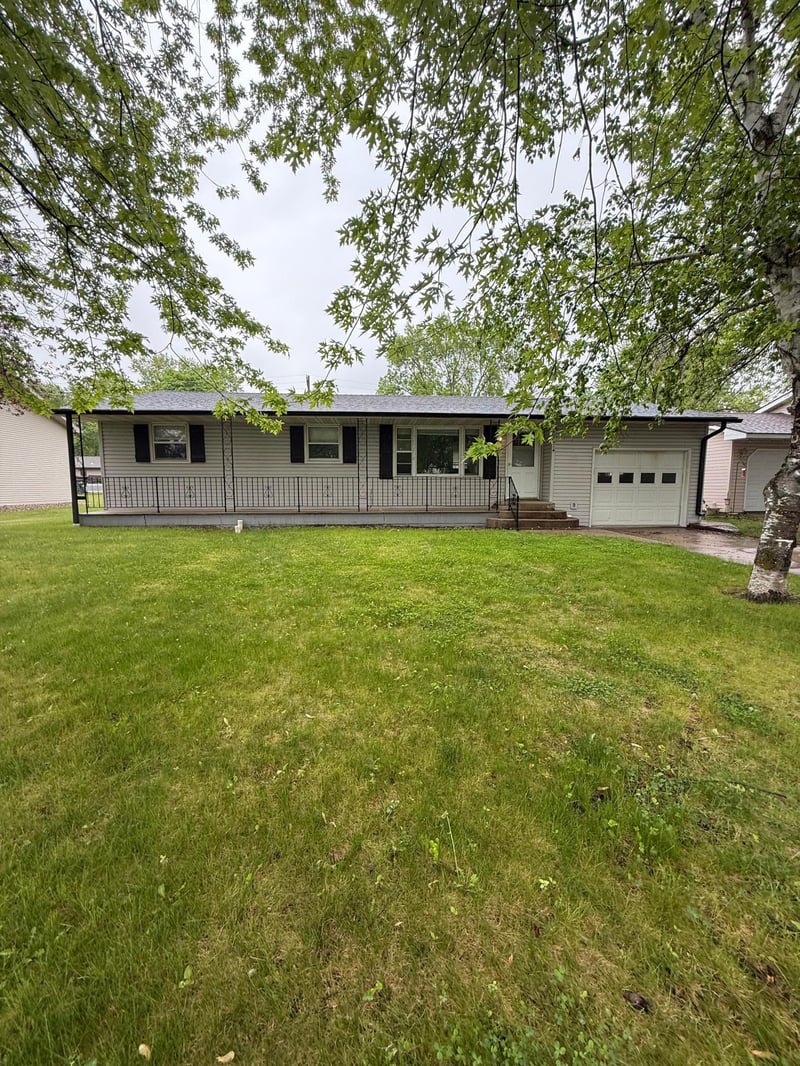 1614 11th Ave, Granite Falls, MN 56241