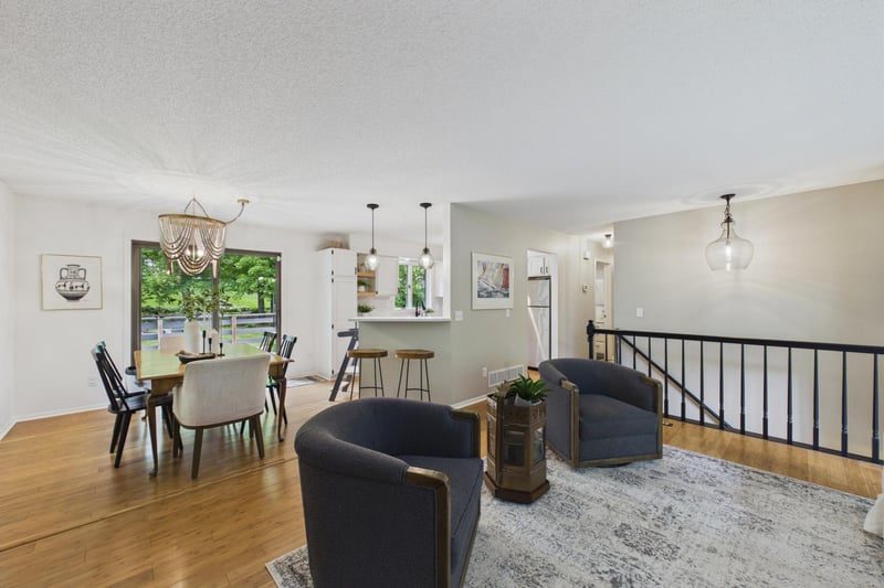 6186 Ridgewood Rd, Mound, MN 55364