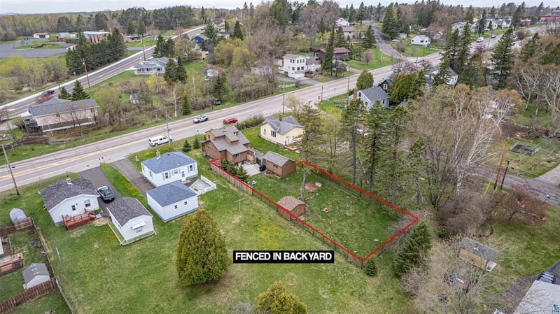 2316 Piedmont Ave, Duluth, MN 55811