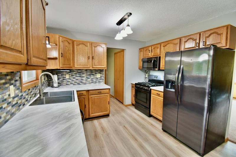 2404 76th Ave, Princeton, MN 55371