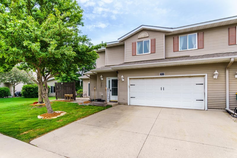 503 Welco Ln W, Montgomery, MN 56069
