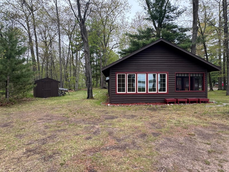 16643W Pine Ridge Condo Ln #2, Stone Lake, WI 54876