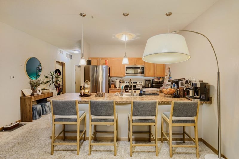 2850 Cedar Ave S #202, Minneapolis, MN 55407