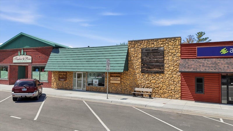 204 Main St, Bigfork, MN 56628