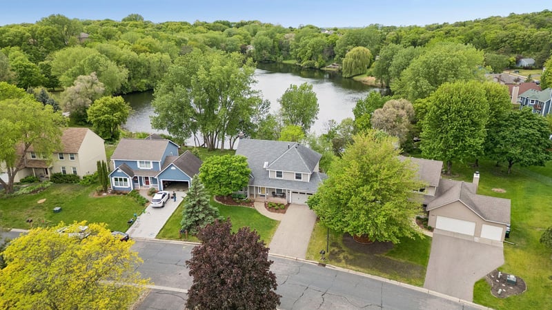 1636 Ashbury Pl, Eagan, MN 55122