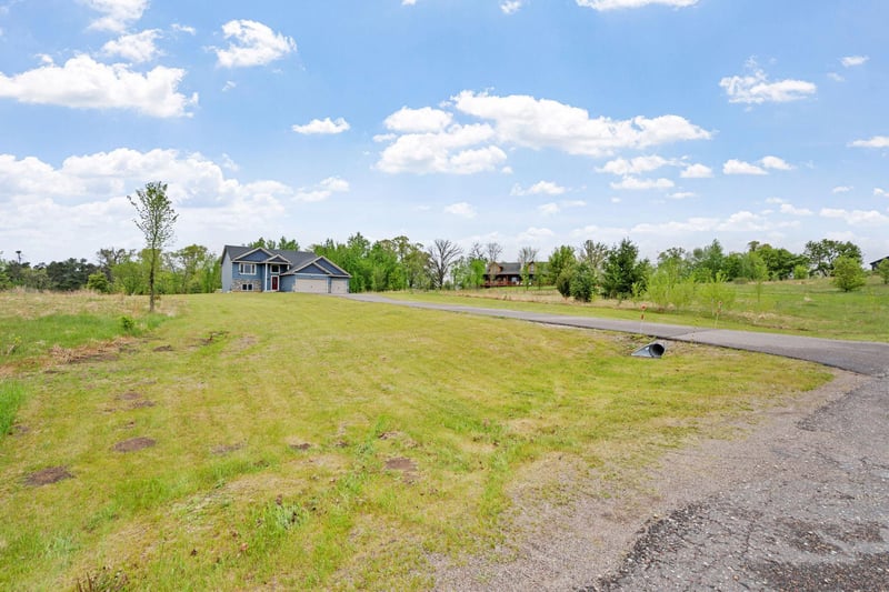 27966 123rd St NW, Zimmerman, MN 55398