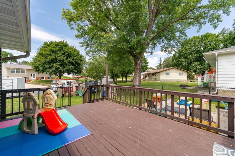 213 Division St NE, Chatfield, MN 55923