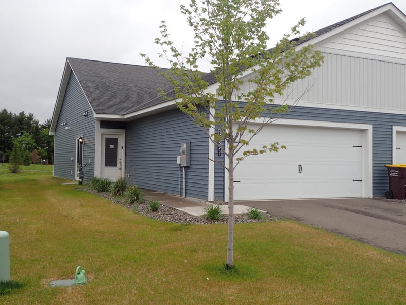 39872 Fallbrook Ave, North Branch, MN 55056