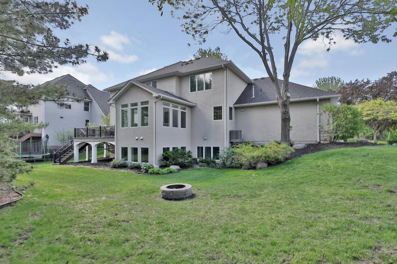 18154 Dane Dr, Eden Prairie, MN 55347