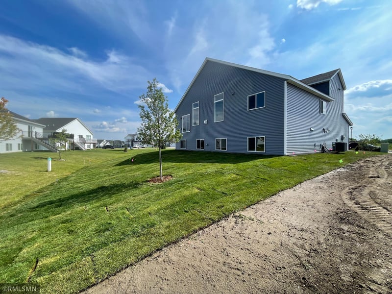19847 Enfield Ave N, Forest Lake, MN 55025