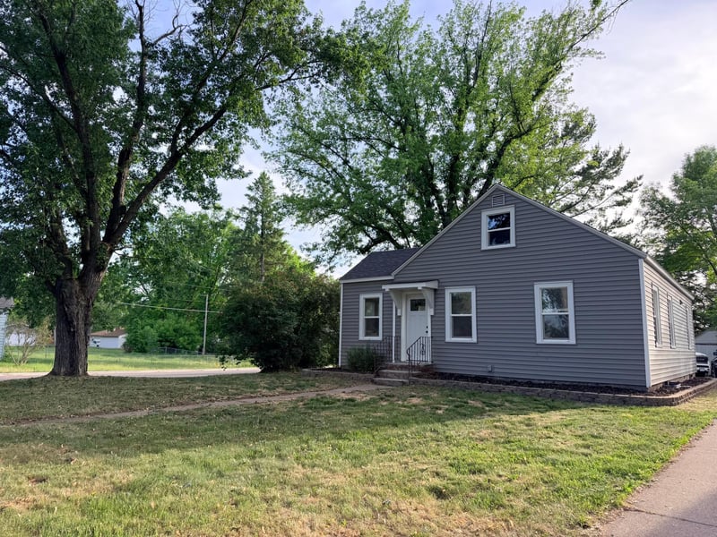 101 Wood St N, Mora, MN 55051