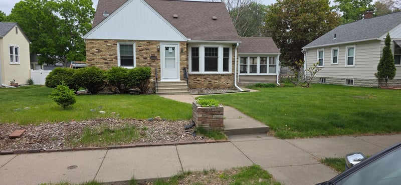 4030 Vera Cruz Ave N, Robbinsdale, MN 55422