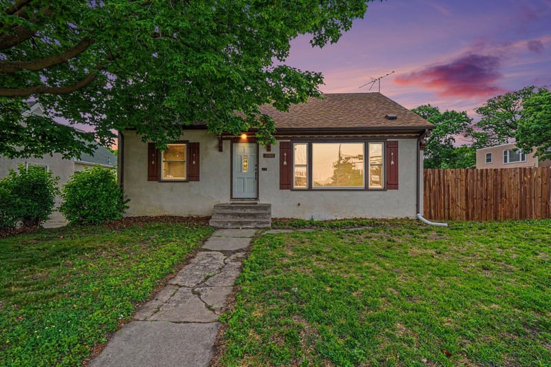 3600 Noble Ave N, Robbinsdale, MN 55422
