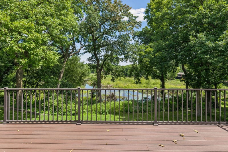 3931 Huntingdon Dr, Hopkins, MN 55305