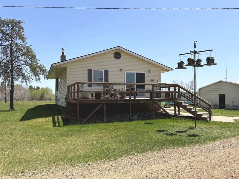 16515 300th St, Sebeka, MN 56477