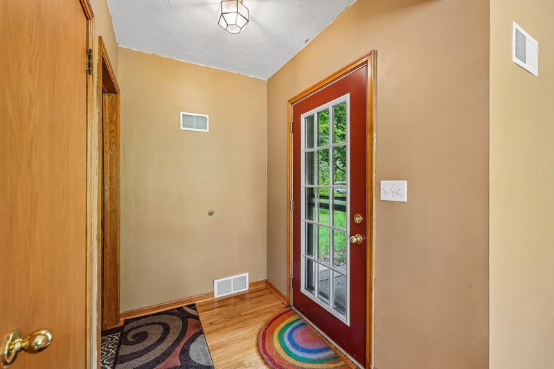 113 Central St, Le Sueur, MN 56058